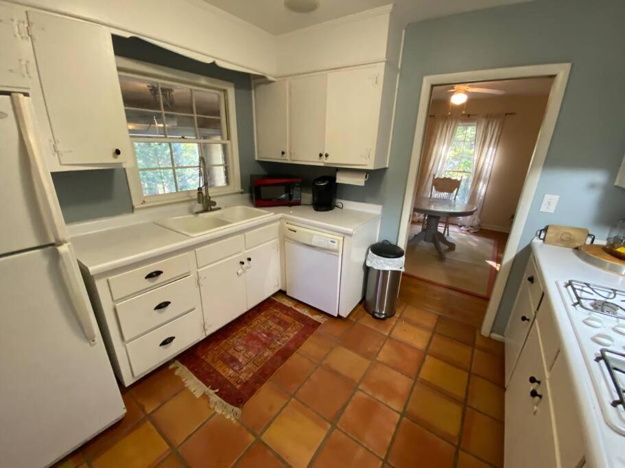 Whole House In Athens, Private, Fenced, Convenient, Close To Downtown Екстериор снимка